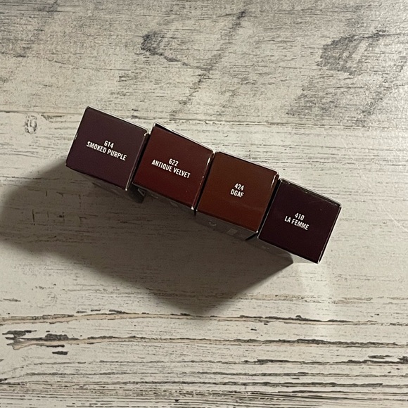 MAC LIPSTICK BUNDLE SMOKED PURPLE DGAF LA FEMME ANTIQUE VELVET LOVE ME & MATTE - Picture 2 of 2